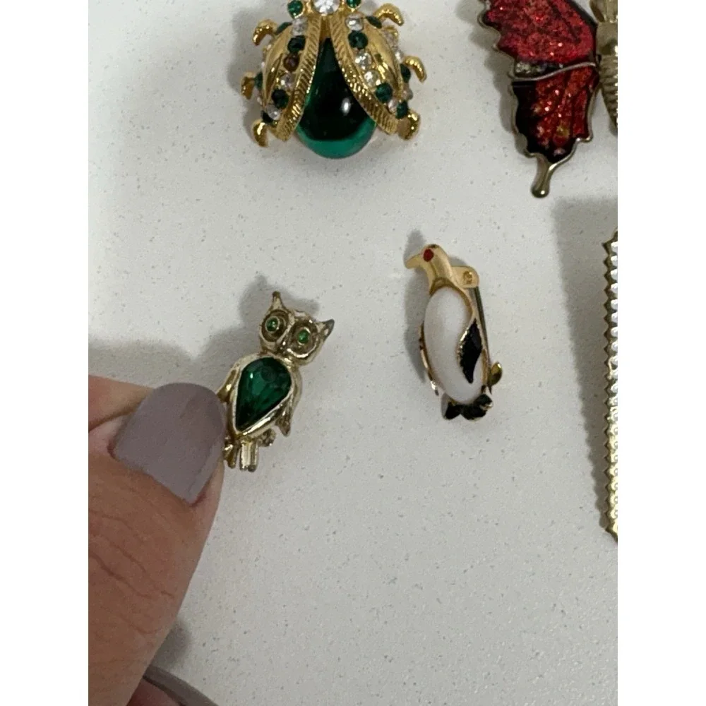 Vintage Brooch Pin Lot 6 Bug Green Cat Owl Penguin Butterfly Rhinestones Animals